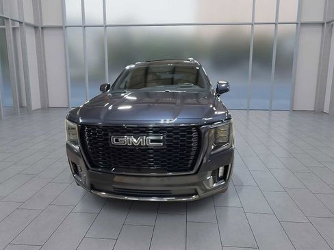 Used 2023 GMC Yukon XL Denali Ultimate w/ LPO, Floor Liner Package image 3