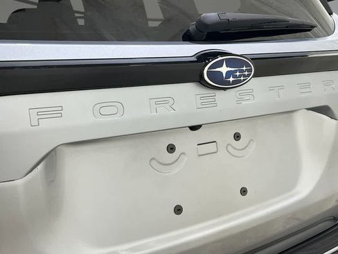 New 2026 Subaru Forester Premium AWD/4WD image 10