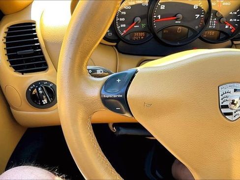 Used 2000 Porsche 911 Carrera RWD image 19