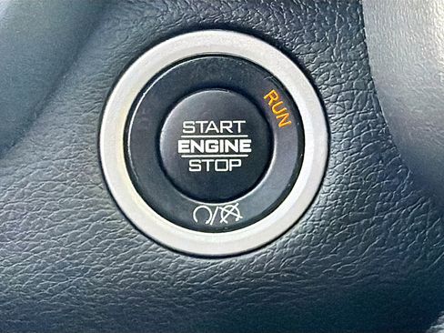 Used 2024 RAM 2500 Big Horn image 34