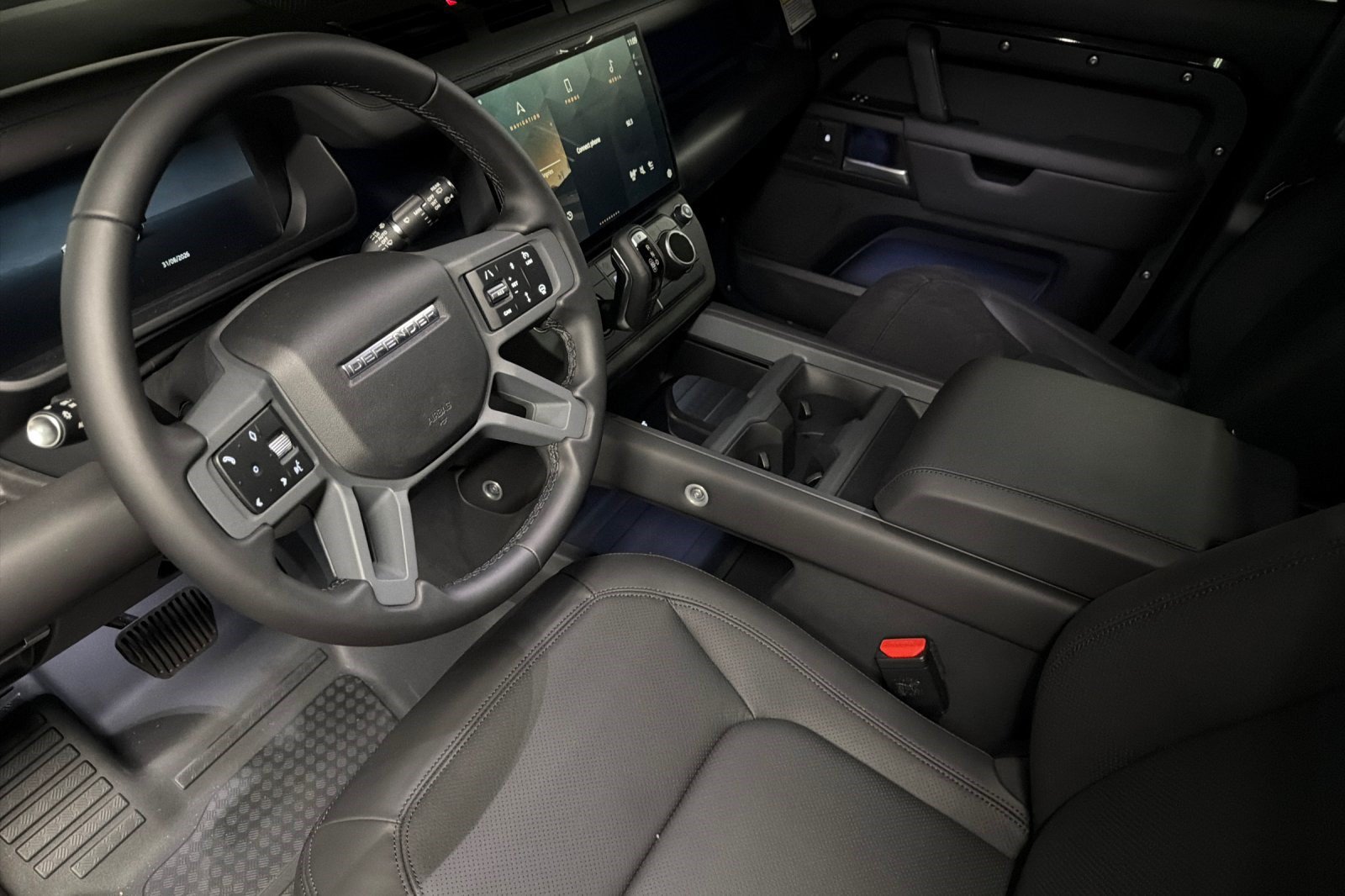 New 2026 Land Rover Defender 110 S AWD/4WD image 4