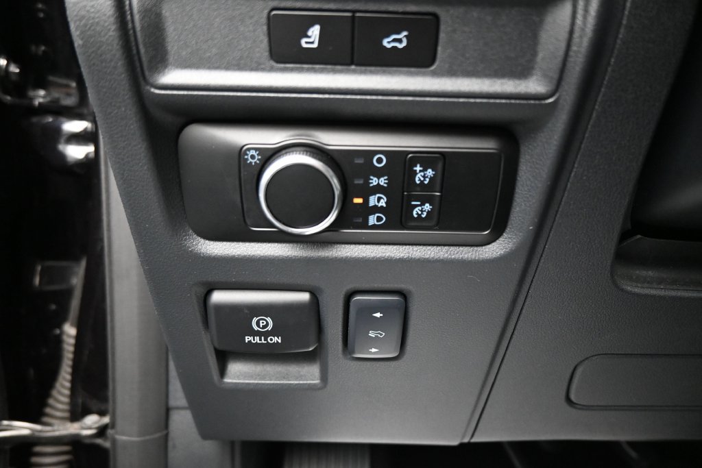 Used 2024 Ford Expedition Max XLT AWD/4WD image 12