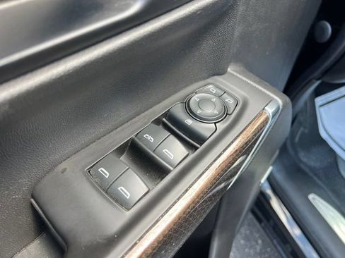 Used 2020 Chevrolet Silverado 1500 RST AWD/4WD image 28