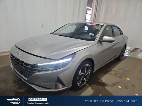 Used 2023 Hyundai Elantra Limited w/ Cargo Package FWD image 1