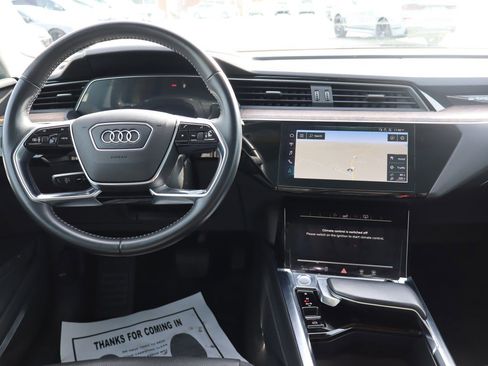 Used 2020 Audi e-tron Premium Plus image 13