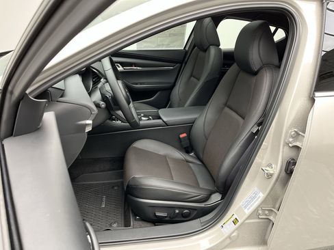 New 2026 MAZDA MAZDA3 Hatchback w/Premium Plus Pkg AWD/4WD image 10