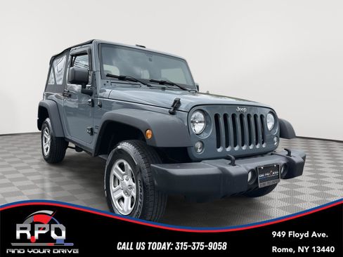 Used 2015 Jeep Wrangler Sport AWD/4WD image 3