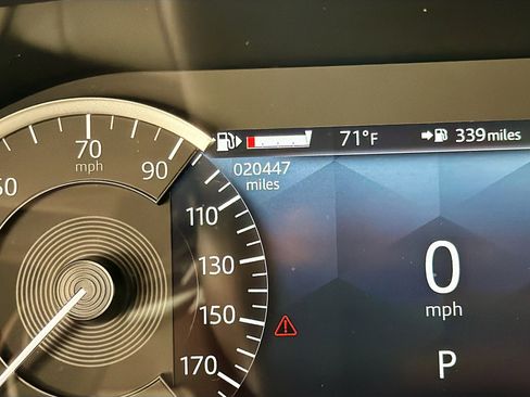 Used 2022 Land Rover Range Rover Velar R-Dynamic S image 42