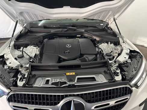 Used 2026 Mercedes-Benz GLC 300 4MATIC image 30