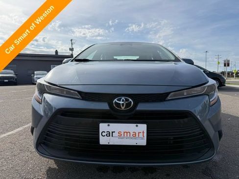 Used 2023 Toyota Corolla LE FWD image 2