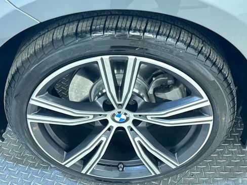 Used 2023 BMW 330i xDrive Sedan w/ Premium Package image 10