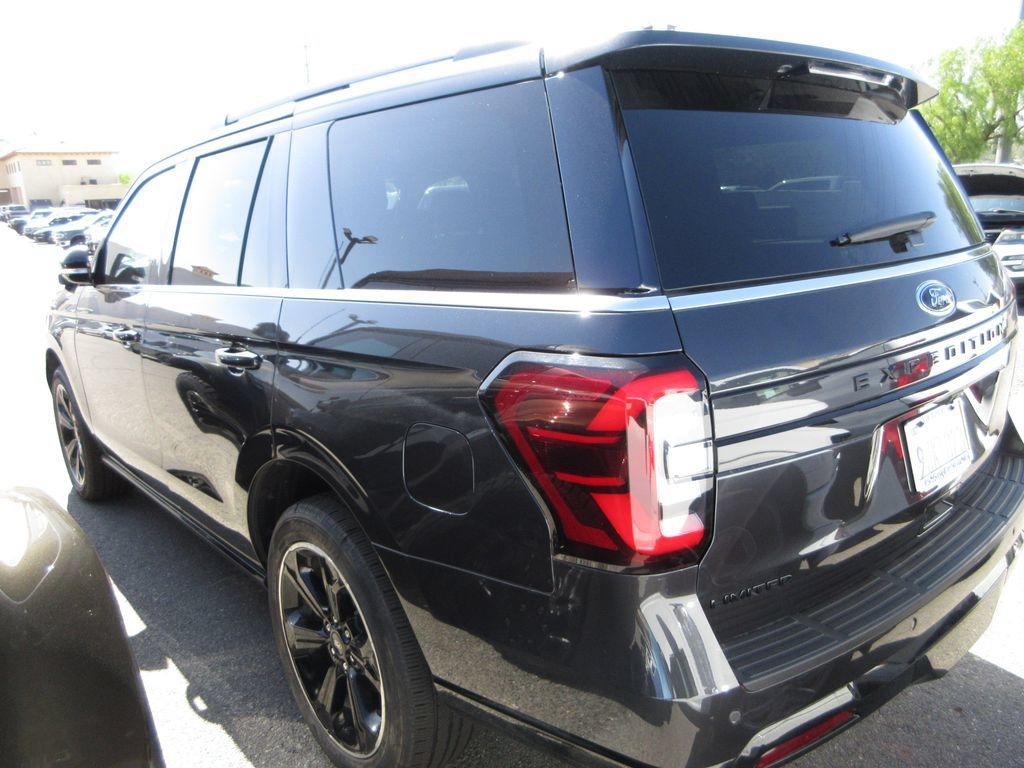 Certified 2024 Ford Expedition Limited AWD/4WD image 2