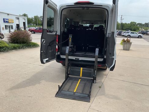 Used 2022 Ford Transit 350 XLT RWD image 13