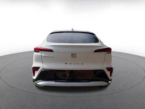 Used 2025 Buick Envista Sport Touring image 12