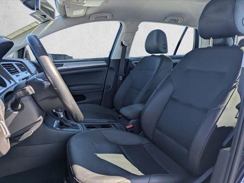Used 2015 Volkswagen e-Golf SEL Premium FWD image 16