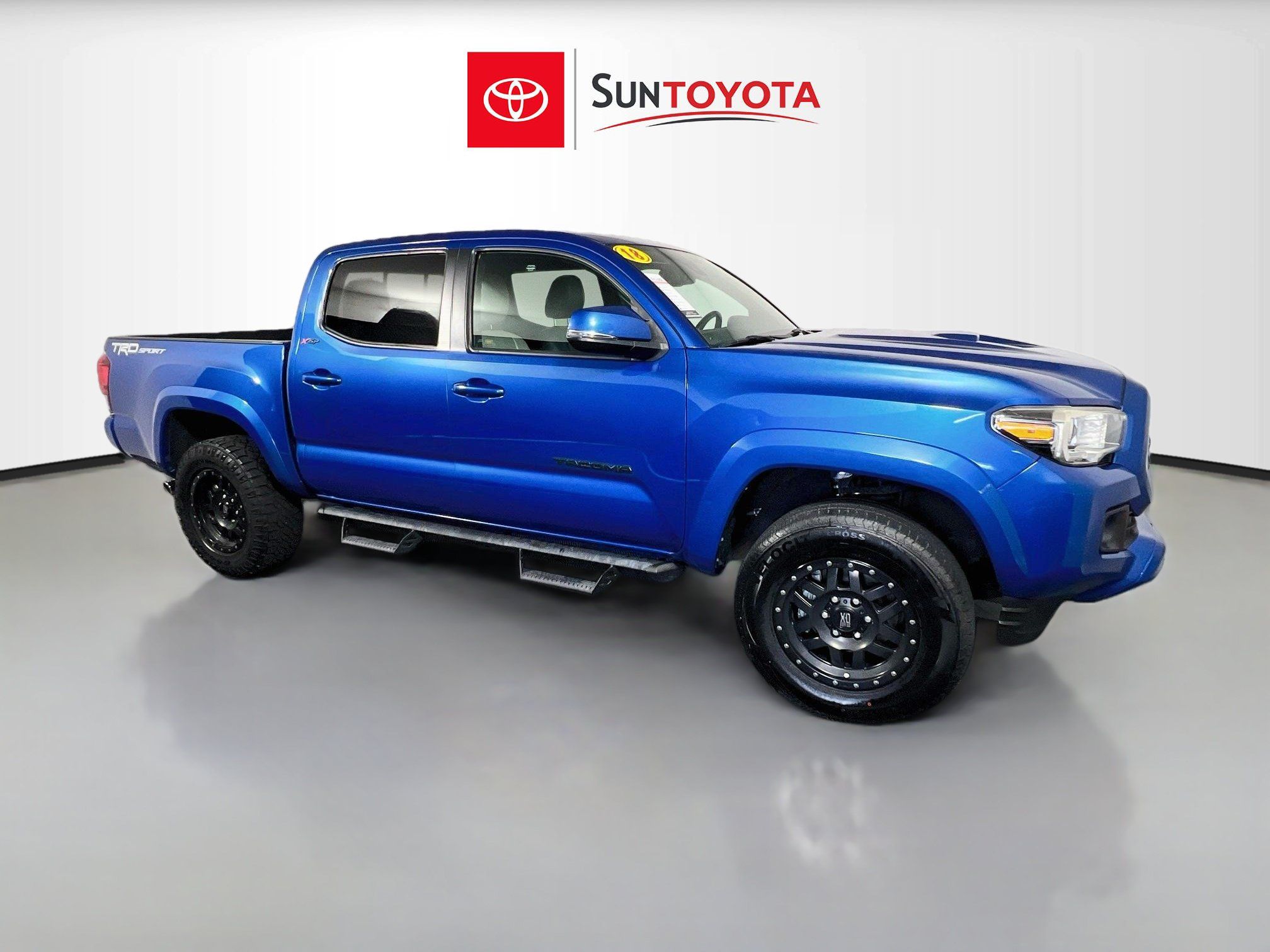 Used 2018 Toyota Tacoma TRD Sport RWD image 1