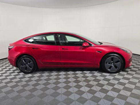 Used 2023 Tesla Model 3 Standard Range RWD image 8