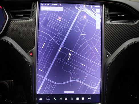 Used 2019 Tesla Model S Performance AWD/4WD image 35