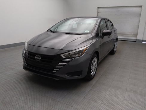 Used 2025 Nissan Versa S FWD image 15