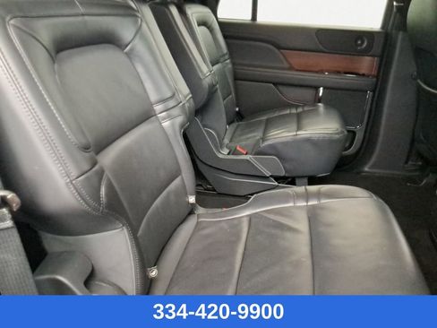 Used 2023 Lincoln Navigator Reserve image 15