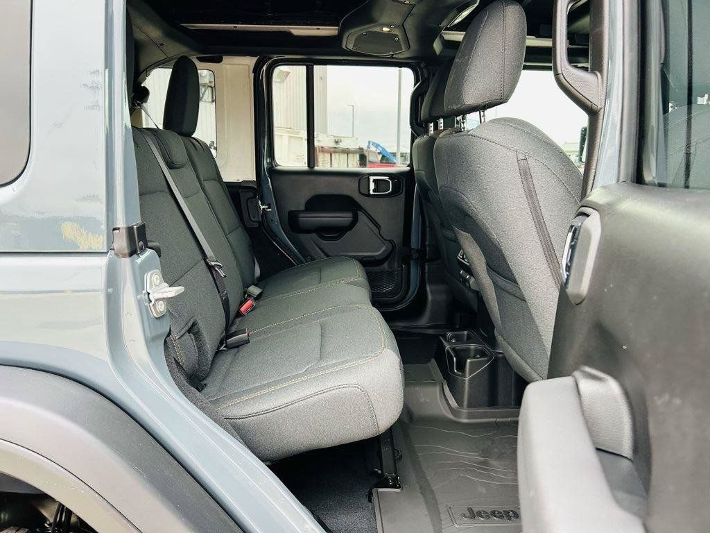 New 2025 Jeep Wrangler Unlimited Sport AWD/4WD image 31