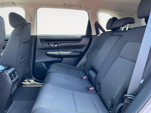 Used 2025 Honda CR-V EX image 14