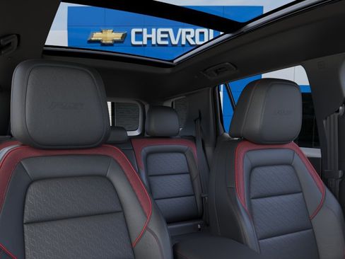 New 2026 Chevrolet Equinox RS FWD image 24
