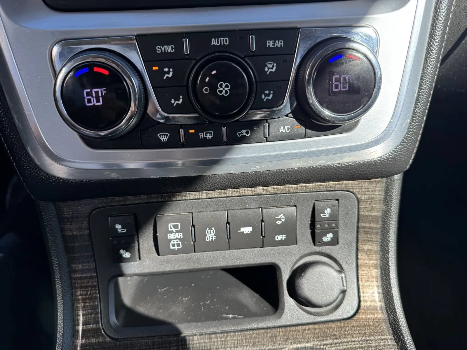 Used 2013 GMC Acadia SLT AWD/4WD image 24