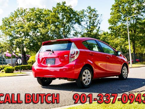Used 2013 Toyota Prius C Four image 6