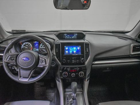 Used 2021 Subaru Forester Premium image 11