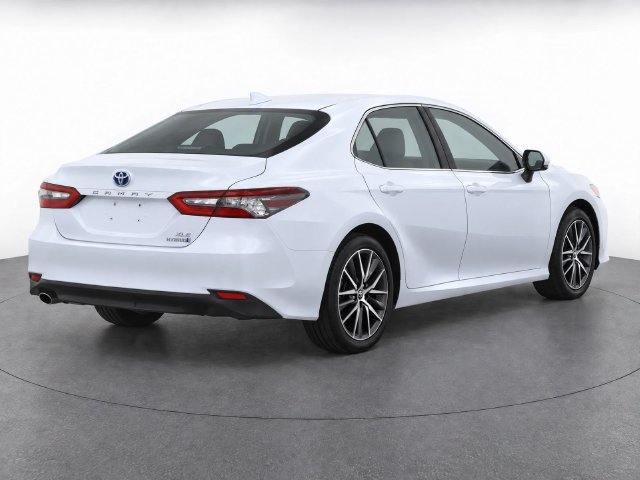 Used 2022 Toyota Camry XLE w/ Protection Package (Q2) (TMS) FWD image 4