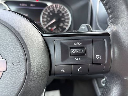Used 2021 Nissan Rogue S FWD image 22