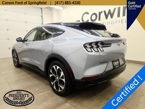 Used 2022 Ford Mustang Mach-E Premium AWD/4WD image 4