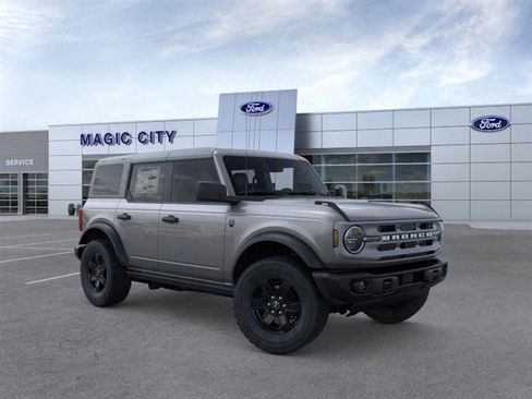 New 2025 Ford Bronco Big Bend w/ Black Diamond Package image 7