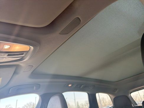 Certified 2023 Volvo XC60 B5 Plus w/ Climate Package image 11