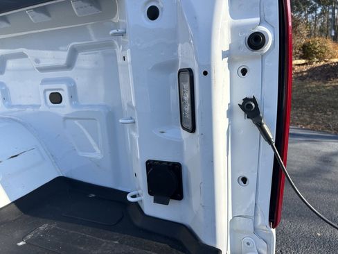 Used 2024 Chevrolet Silverado 1500 LT Trail Boss w/ Convenience Package II image 24