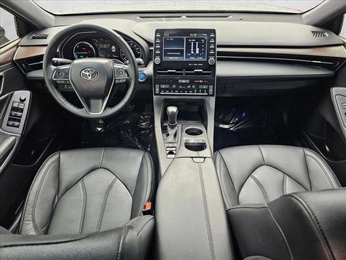 Used 2022 Toyota Avalon XLE w/ Moonroof Package FWD image 17