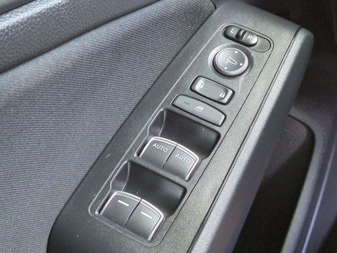 Used 2022 Honda Civic Sport image 15