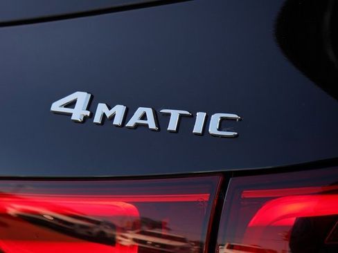 Certified 2022 Mercedes-Benz GLA 250 4MATIC image 16