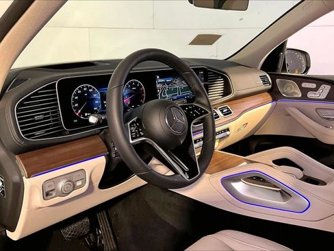 New 2026 Mercedes-Benz GLE 450 4MATIC image 9