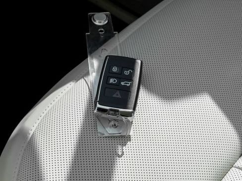 New 2027 Land Rover Range Rover SE AWD/4WD image 68