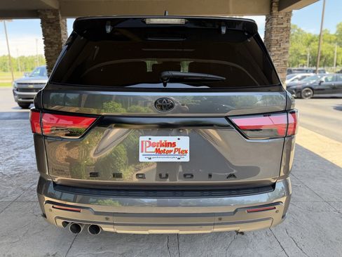 Used 2024 Toyota Sequoia TRD Pro AWD/4WD image 8