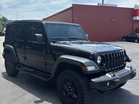 Used 2023 Jeep Wrangler Unlimited Sport AWD/4WD image 2