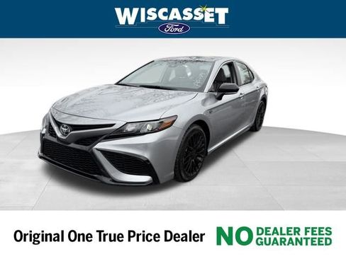 Used 2024 Toyota Camry SE image 13