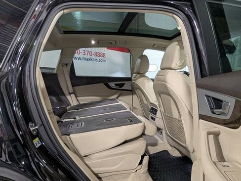 Used 2019 Audi Q7 2.0T Premium w/ Cold Weather Package image 29