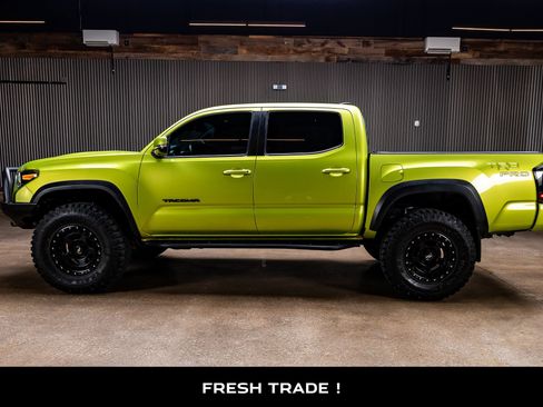 Used 2022 Toyota Tacoma TRD Pro AWD/4WD image 5