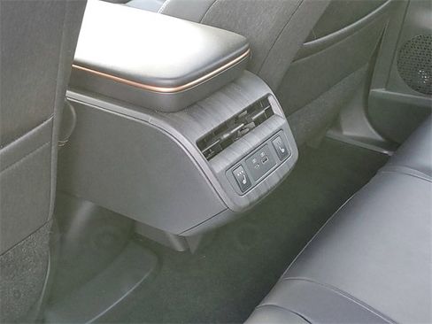 Certified 2023 Nissan Ariya FWD image 25