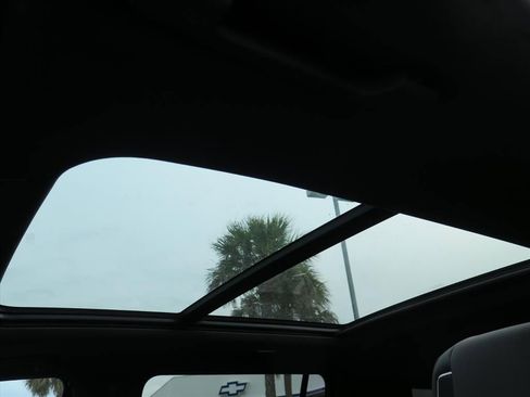 New 2026 Cadillac Escalade ESV Luxury w/ LPO, Radiant Package image 15