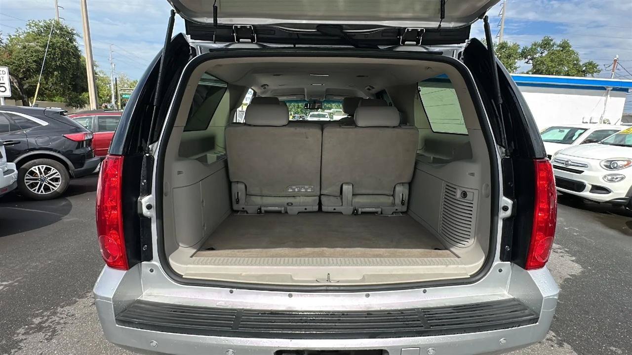 Used 2014 GMC Yukon XL SLT RWD image 37