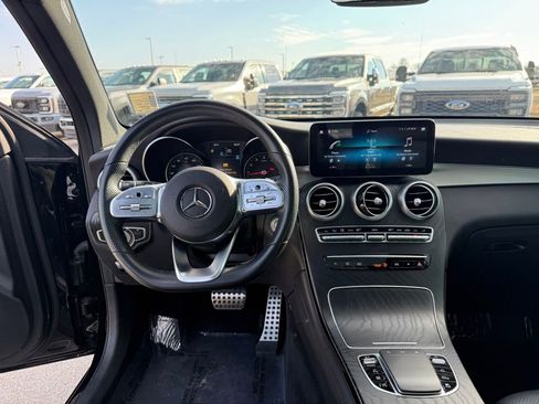 Used 2022 Mercedes-Benz GLC 300 4MATIC image 12